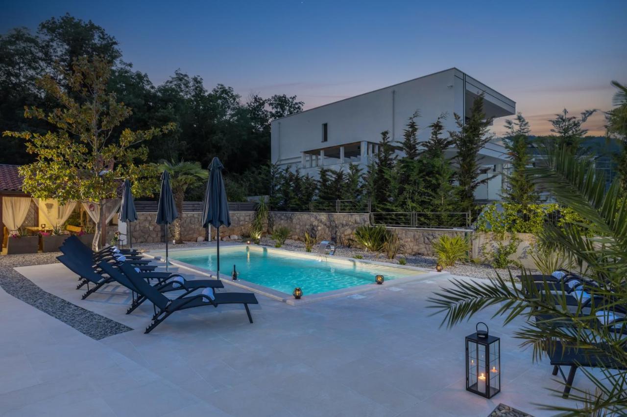 Villa Adriatic, Apartment Rebecca With Heated Swimming Pool, Sew View, Childrens Playground Icici Exterior photo